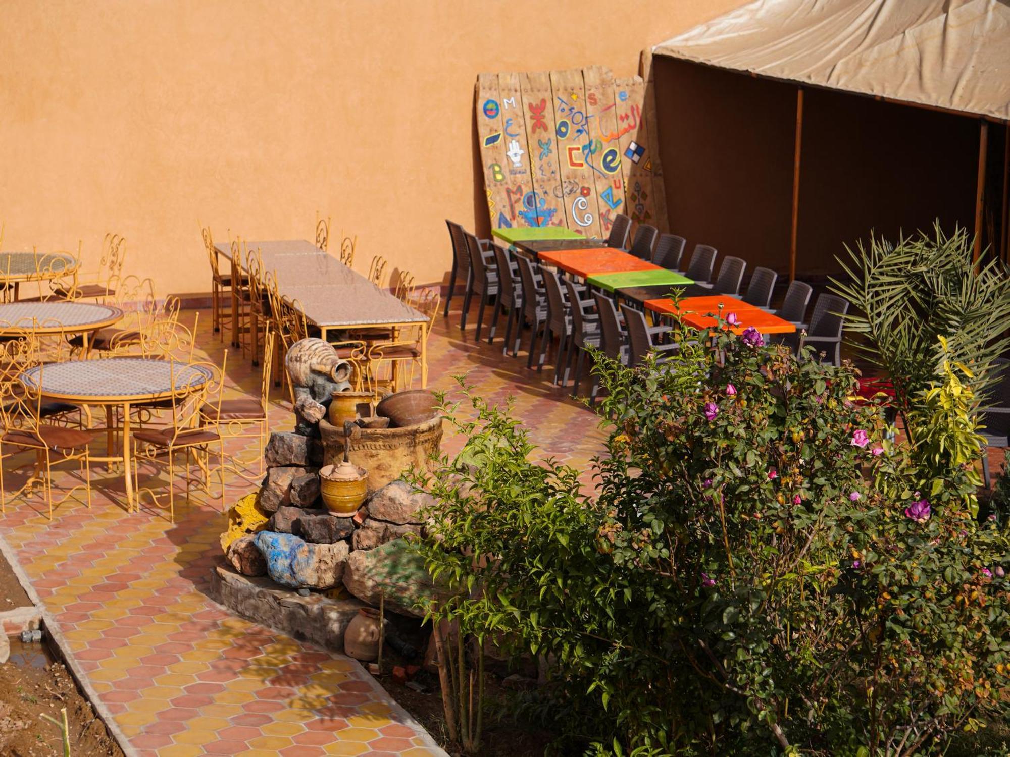 Hotel La Kasbah Elkhorbat Muxu Berbere Asrir  Exteriér fotografie