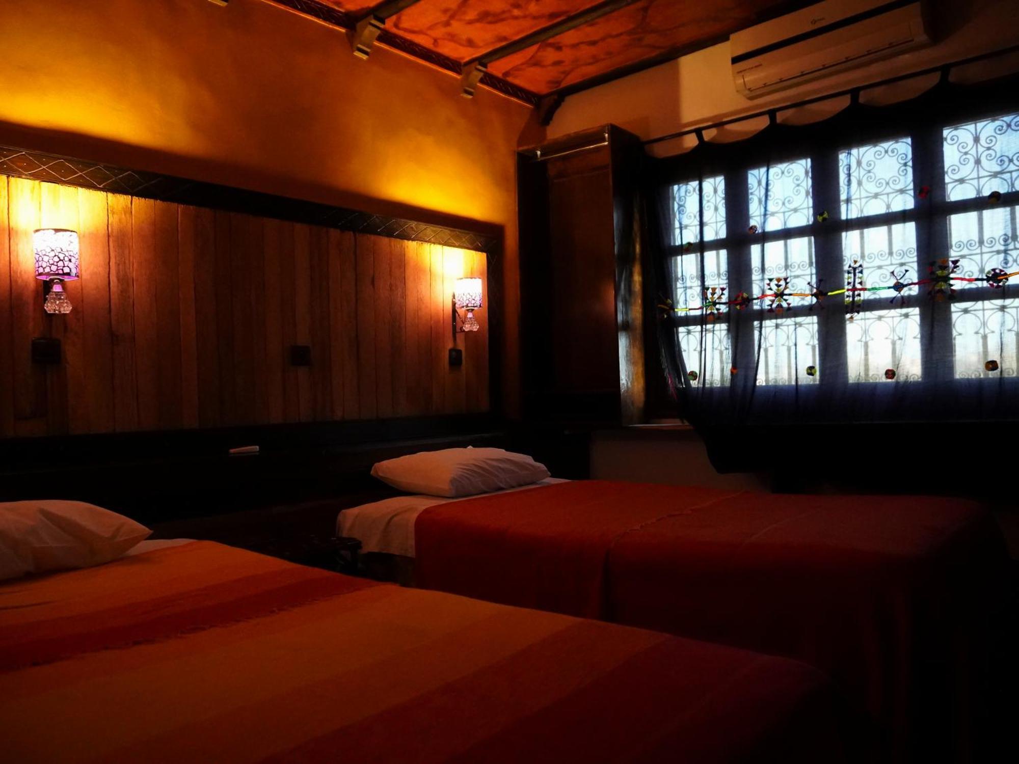 Hotel La Kasbah Elkhorbat Muxu Berbere Asrir  Exteriér fotografie